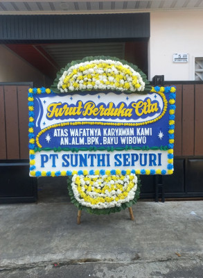 Papan Bunga Duka di Cakranegara